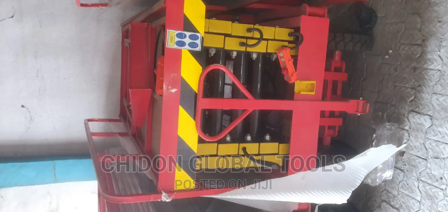 Scissors Lift
