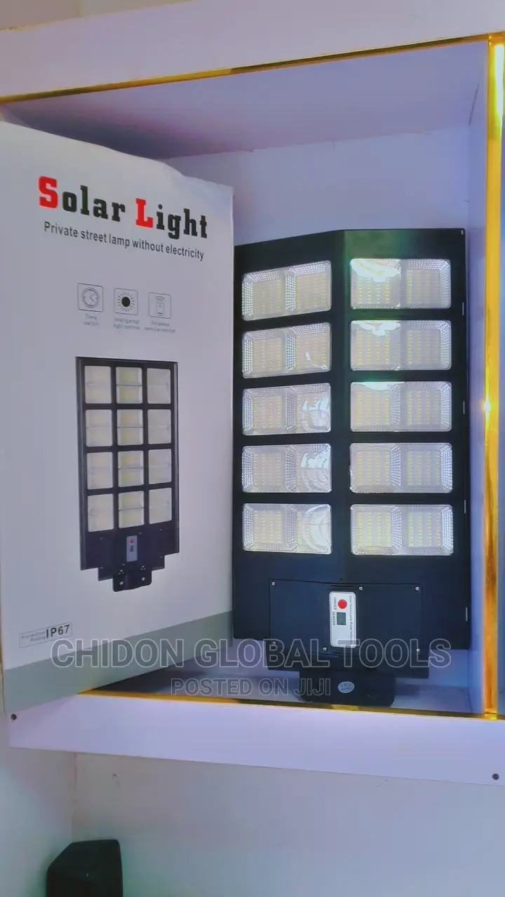 20eyes Solar Street Light