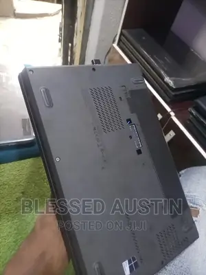 Laptop Lenovo ThinkPad X250 4GB Intel Core i5 HDD 500GB