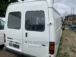 Ford Transit 2000 White