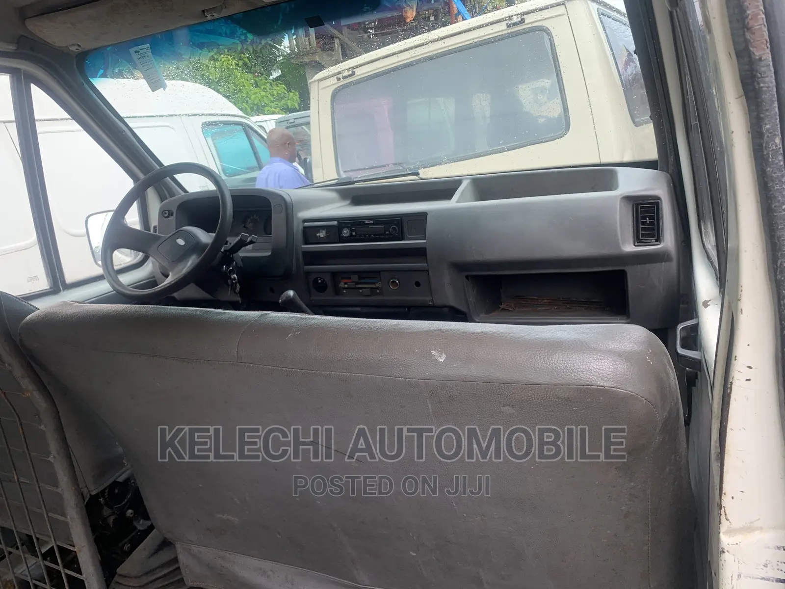 Ford Transit 2000 White