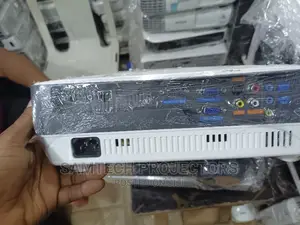 Benq Multimedia Projector