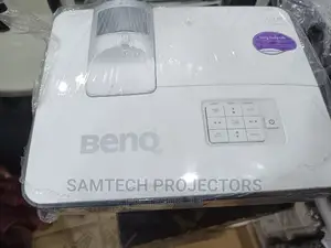 Benq Multimedia Projector