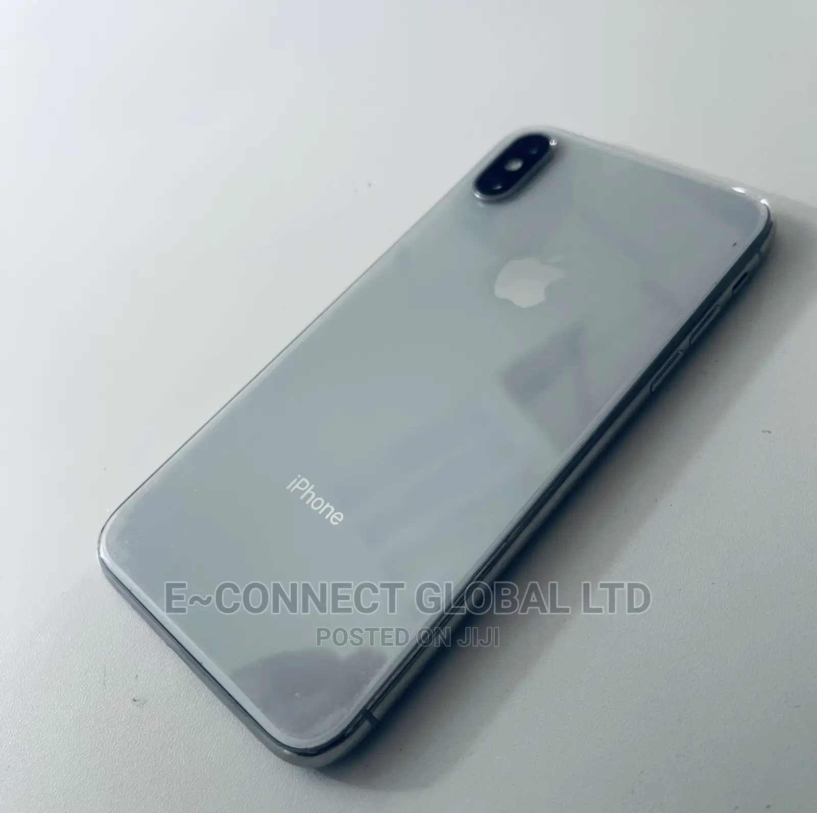 Apple iPhone X 64 GB White