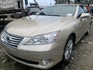 Lexus ES 350 2010 Gold