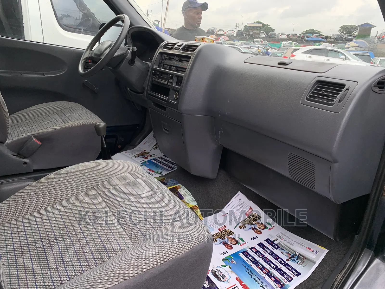 Toyota HiAce 2005