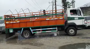 Truck Hire, Items Delivery and Relocation