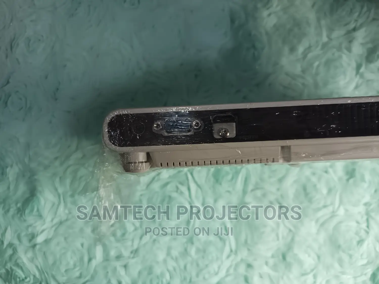 Direct UK Used, Slim Casio Projector Lamp Free