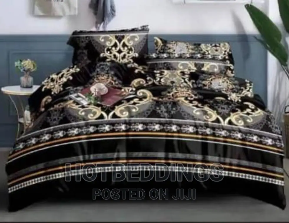 Romantic Duvet, Bedsheet With 4 Pillow Cases