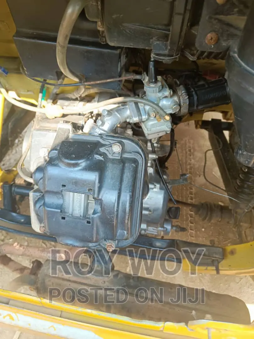 TVS Apache 180 RTR 2015 Yellow