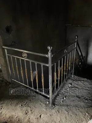 Design Golden Handrail