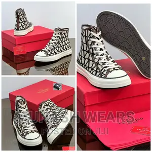 Valentino Sneakers