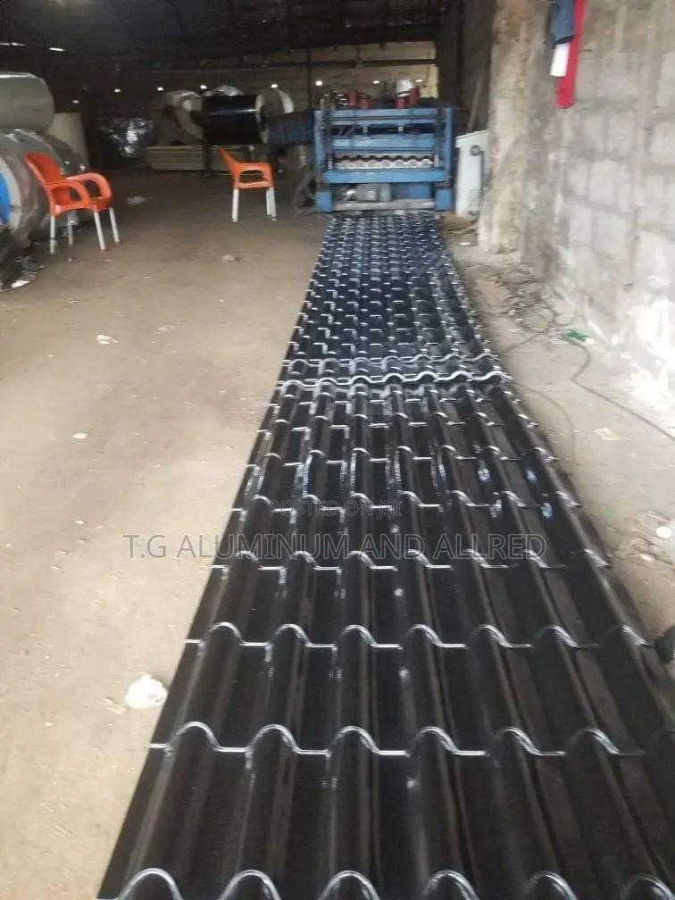Black Metcopo Roofing Materials