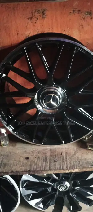 Brand New Mercedes Benz AMG Alloy Wheel Rim 20