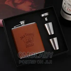 Jack Daniels 7oz Stainless Steel Leather Hip Flask Brown