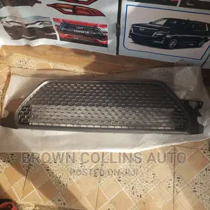 Down Grill Toyota Corolla 2020