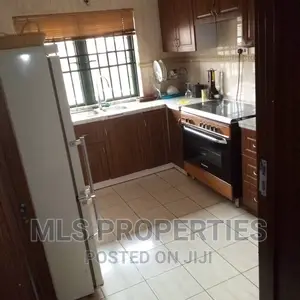 4 Bed Rooms Short Let