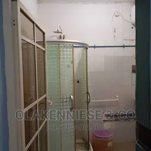 4bdrm Block of Flats in Bodethomas for rent