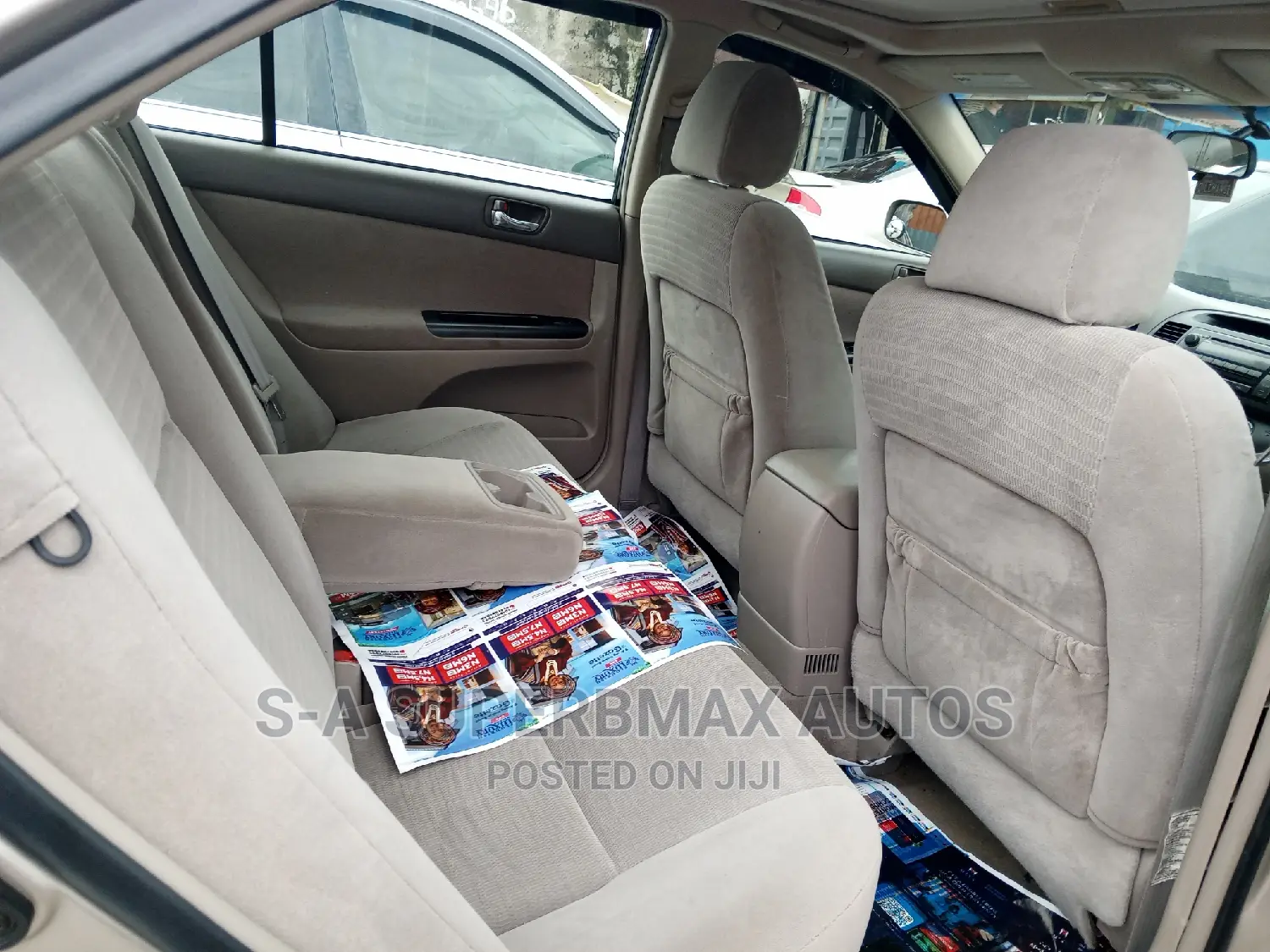 Toyota Camry 2005 Gold