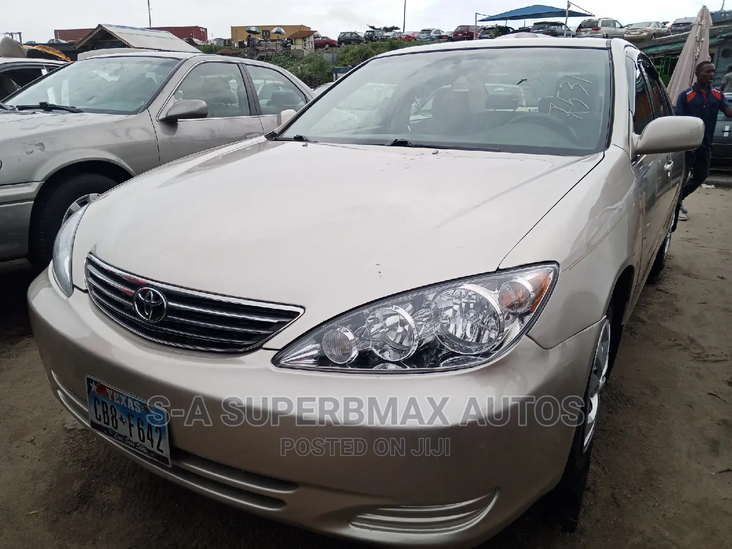 Toyota Camry 2005 Gold