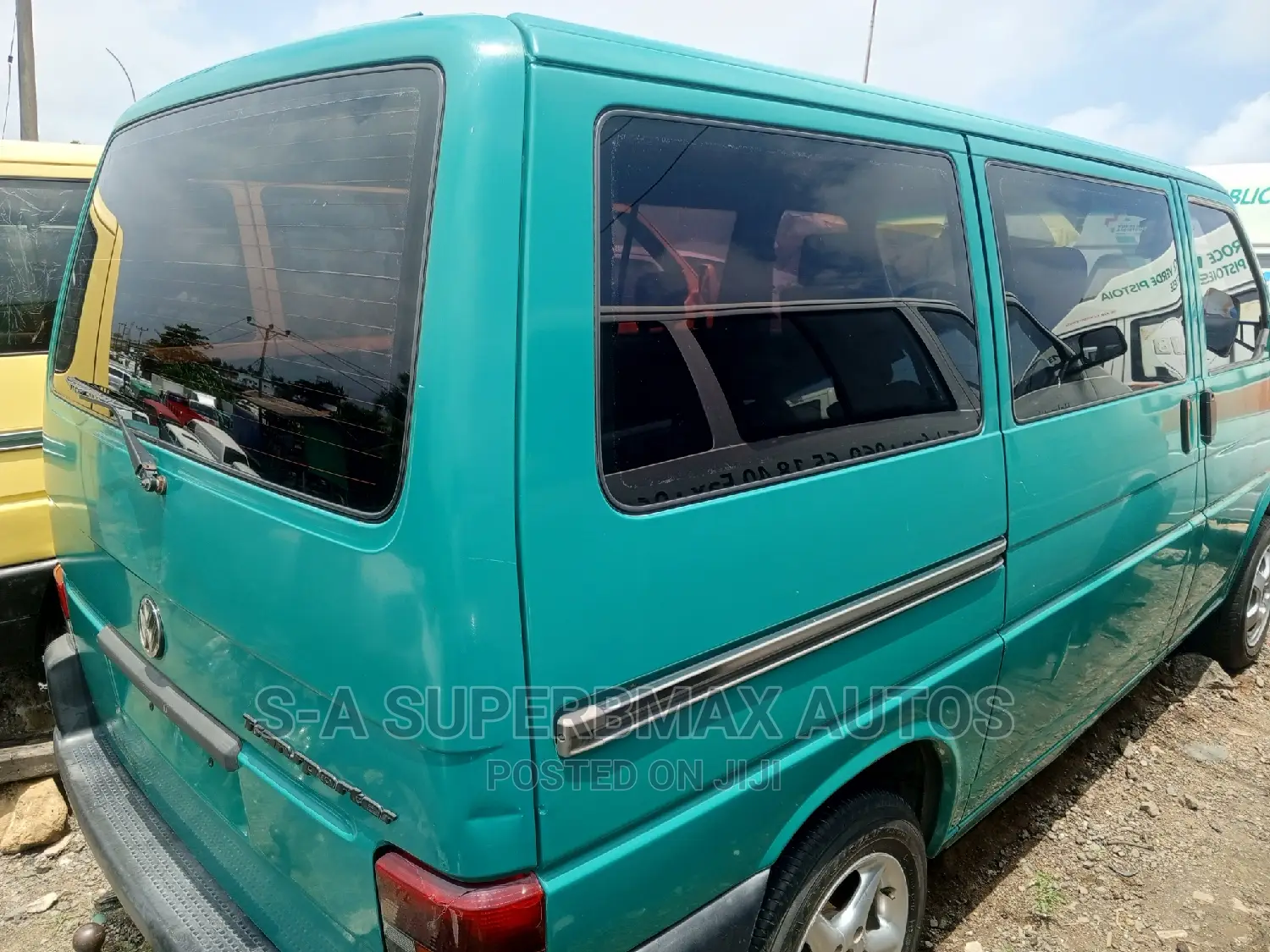 Volkswagen Transporter 2001 Green