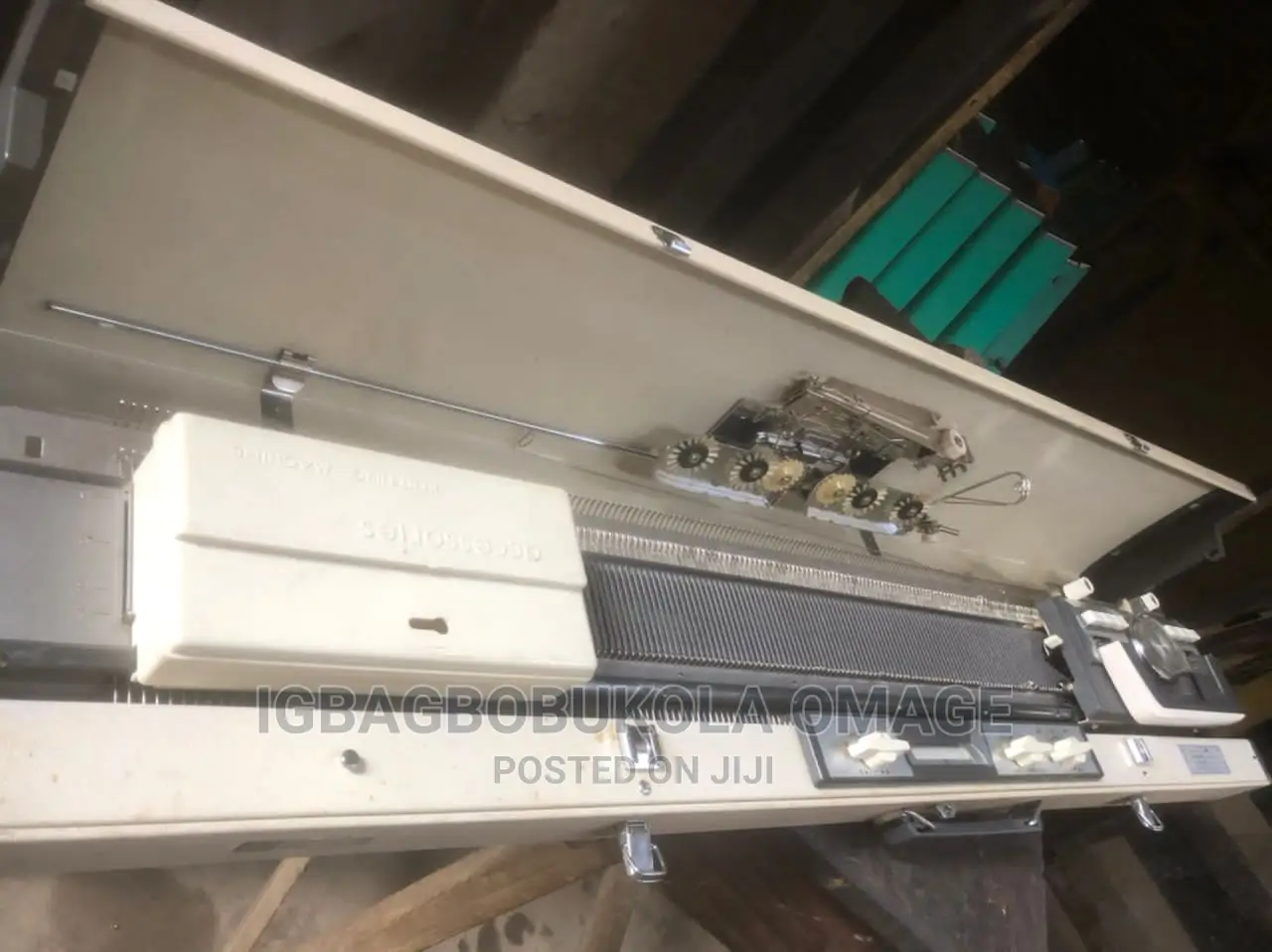 Knitting Machine and Accessories