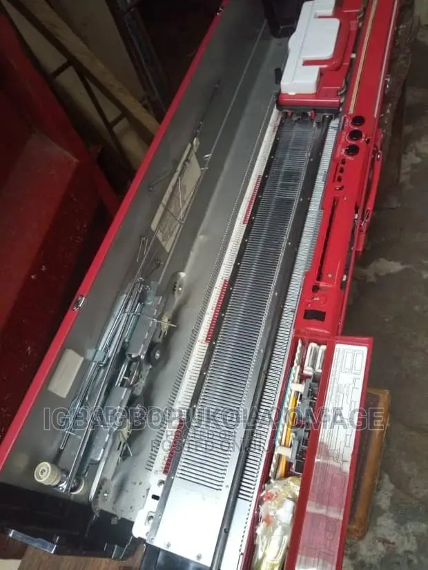 Knitting Machine and Accessories