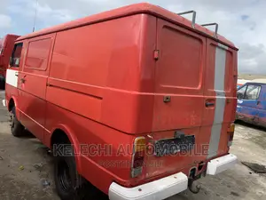 Volkswagen LT 1999 Red