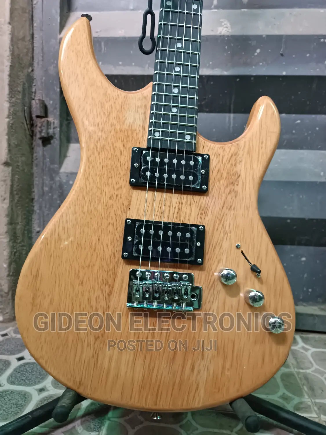 Gipson Electric Guitar