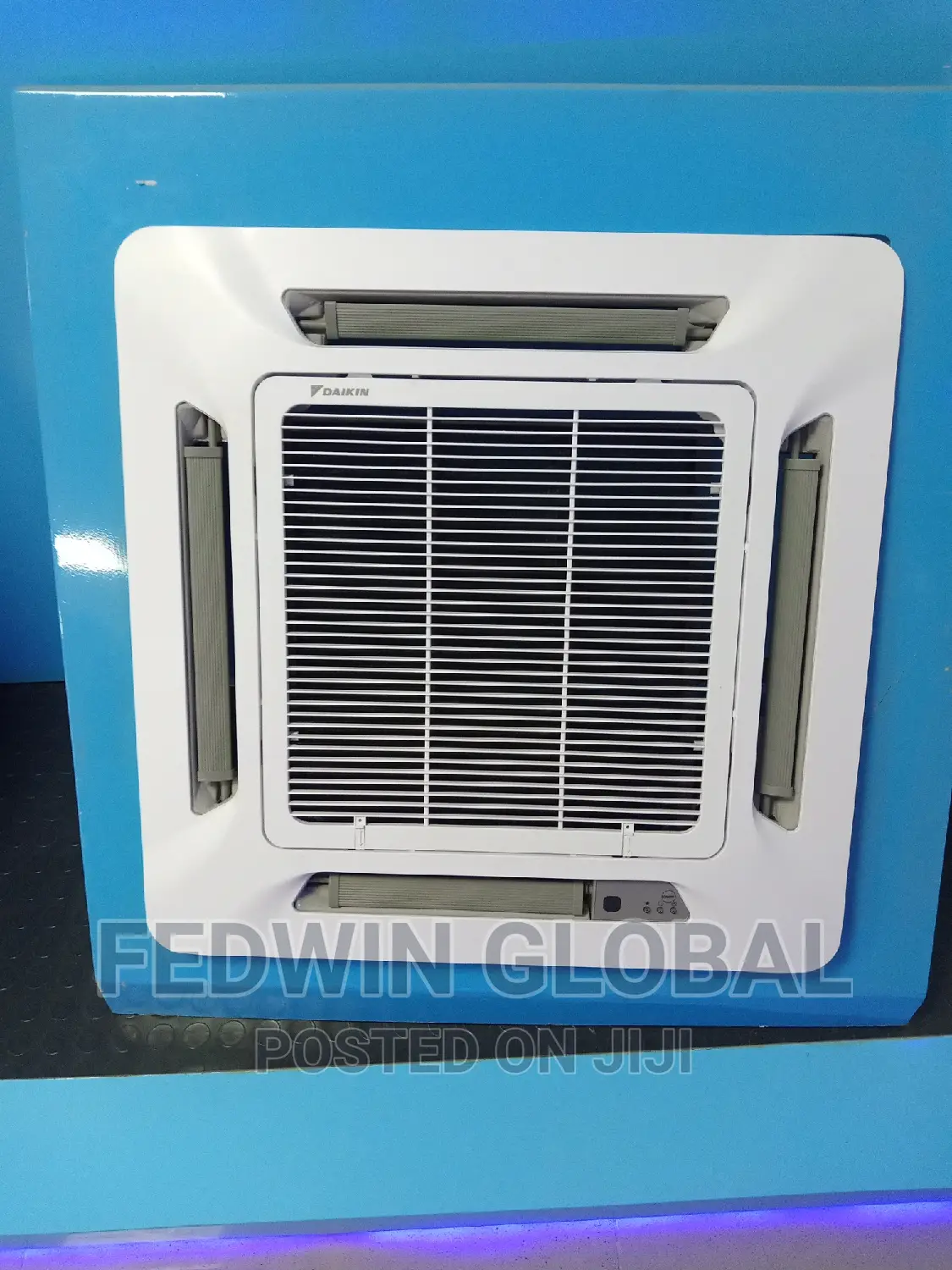 Daikin 1HP Cassette Unit AC
