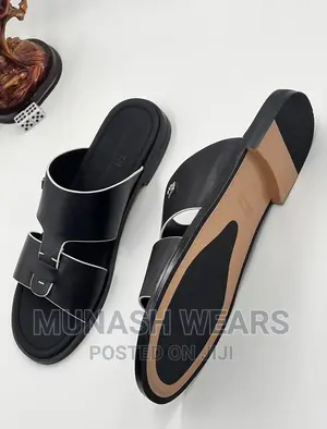 Nicola Leather Slipers