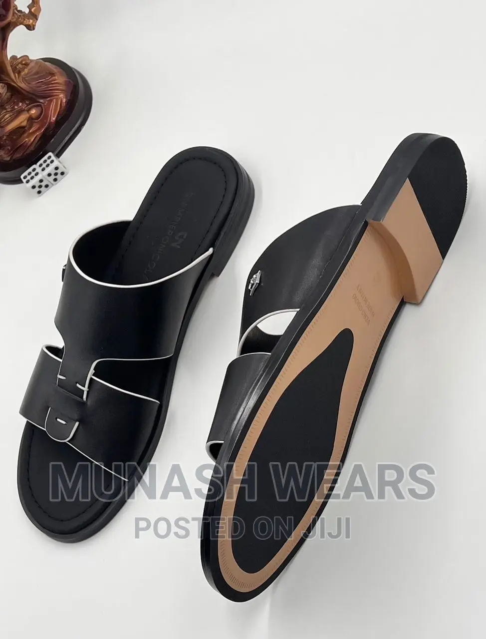 Nicola Leather Slipers