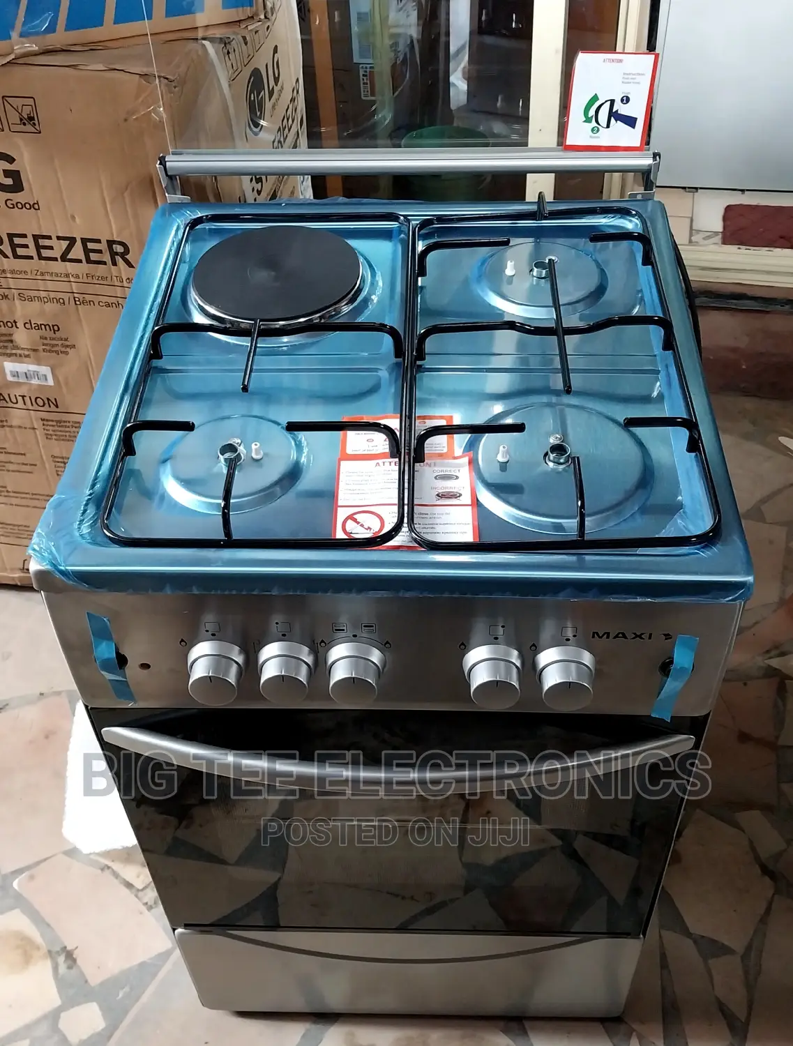 Maxi 3gas 1electric Cooker 50by50cm
