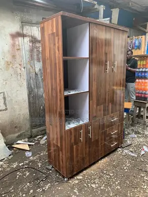 4 By 6ft Wardrobe