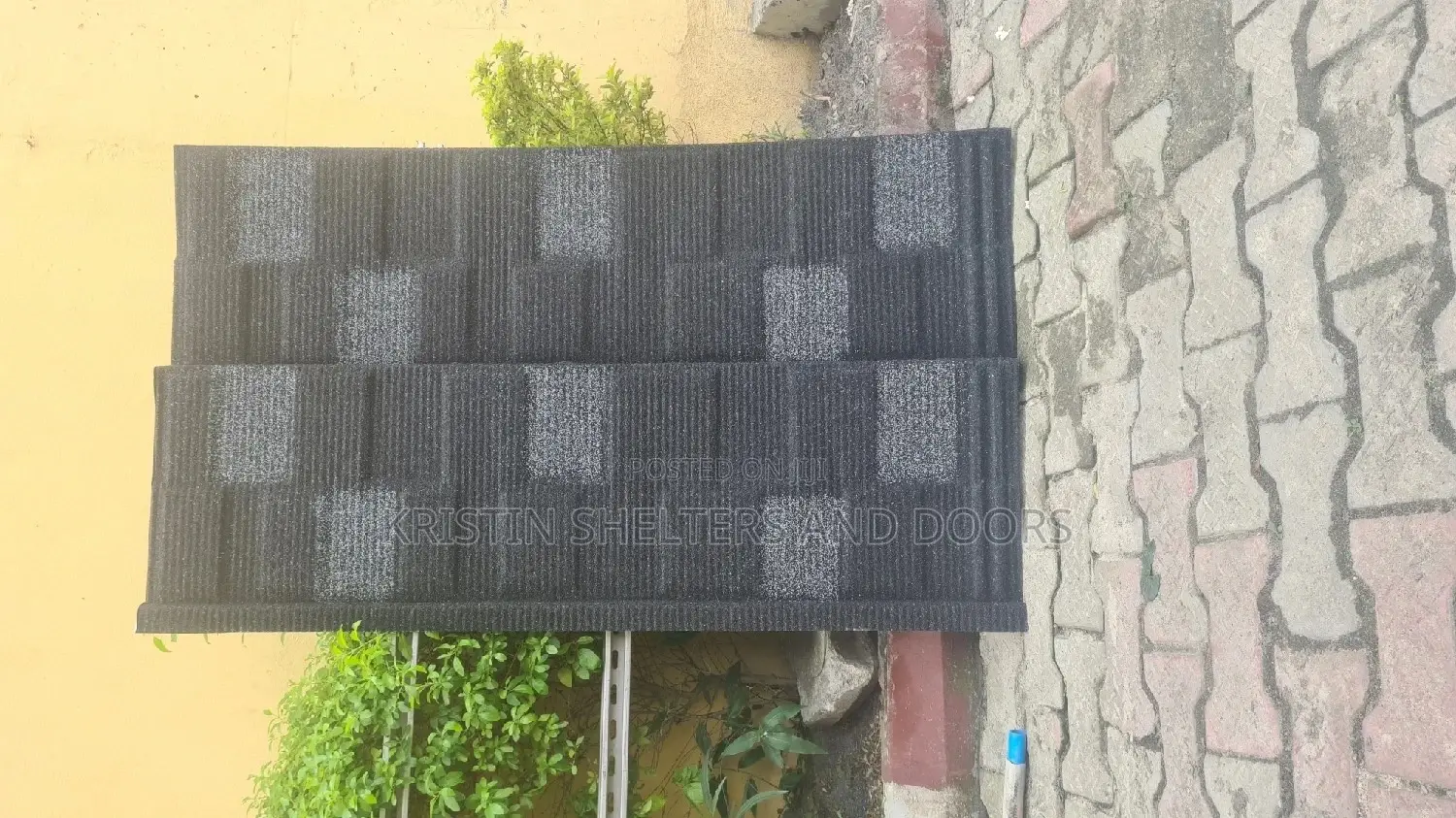 Shingle Black And White Roofing Material