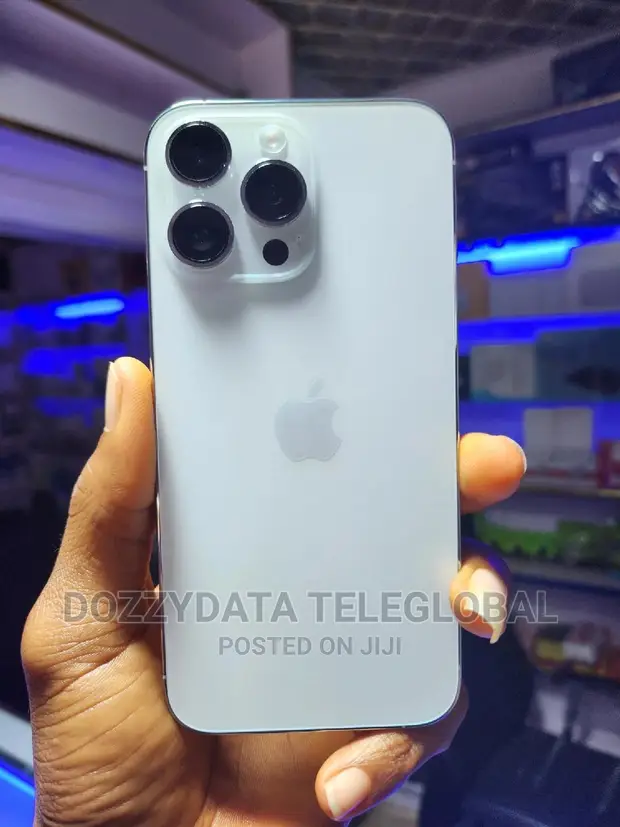 Apple iPhone 14 Pro Max 256 GB White for sale - DOZZYDATA