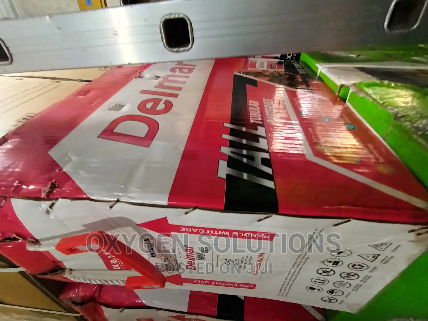 220ah 12v Delmar Battery