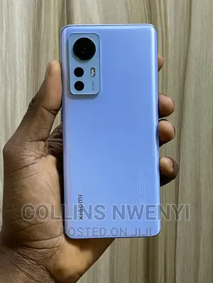 Photo - Xiaomi 12 256 GB Blue
