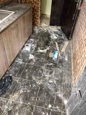 Interlock Floor Washing/Cleaning/Fumigation