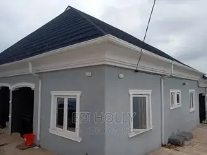 Am a Professional House Painter and Interior Deco