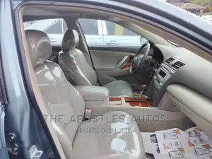 Toyota Camry 2011 Green