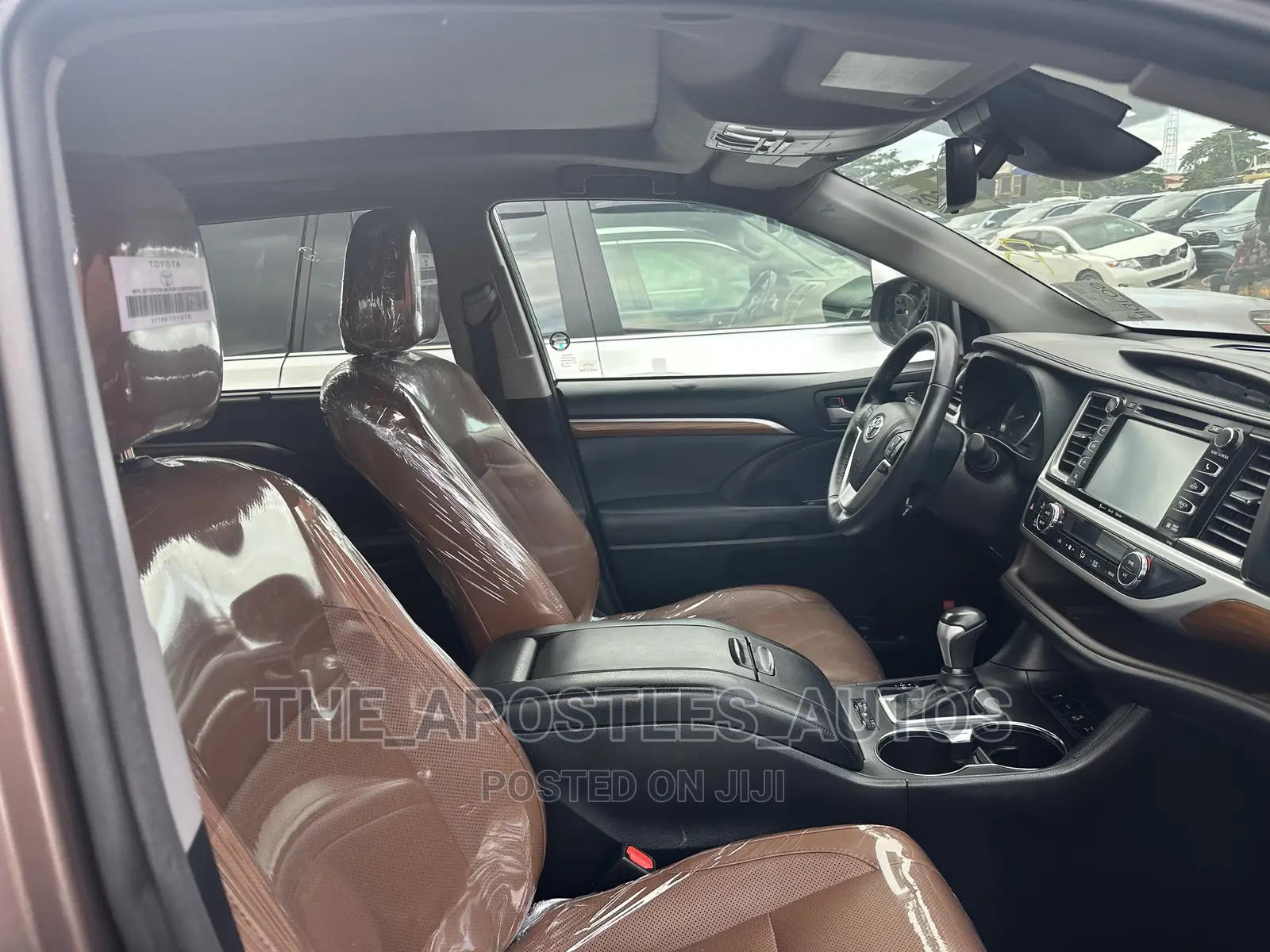 Toyota Highlander 2018 Brown
