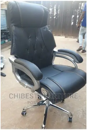 Standard And Comfortable Executive Chair