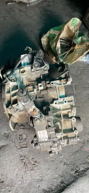 Automatic Gear Box Mazda Tribute 2 Wheels 2003 Model