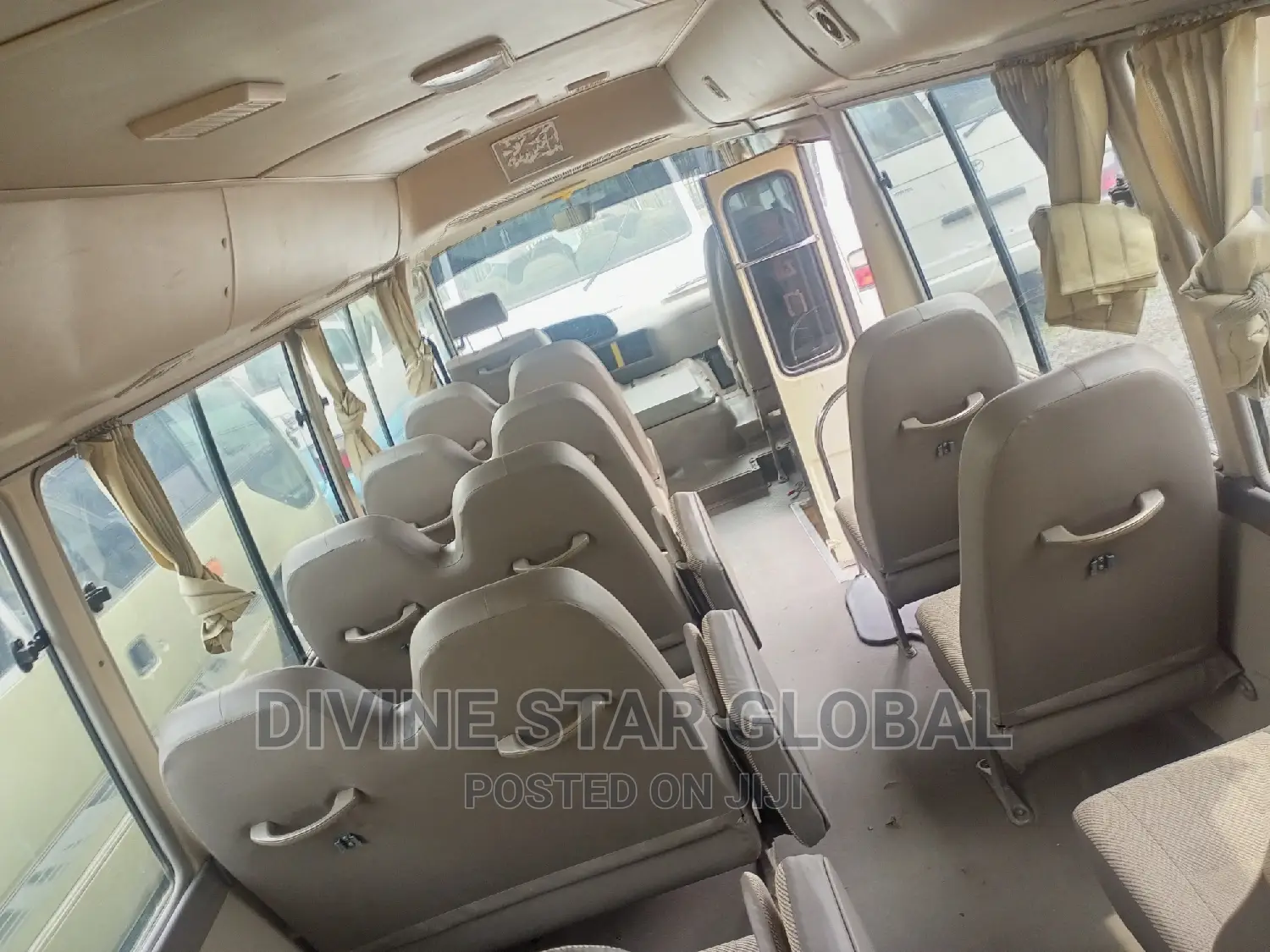 Toyota Coaster 2012 Gold