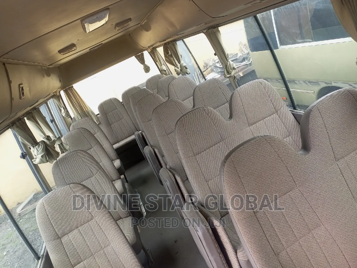 Toyota Coaster 2012 Gold