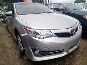 Toyota Camry 2013 Silver