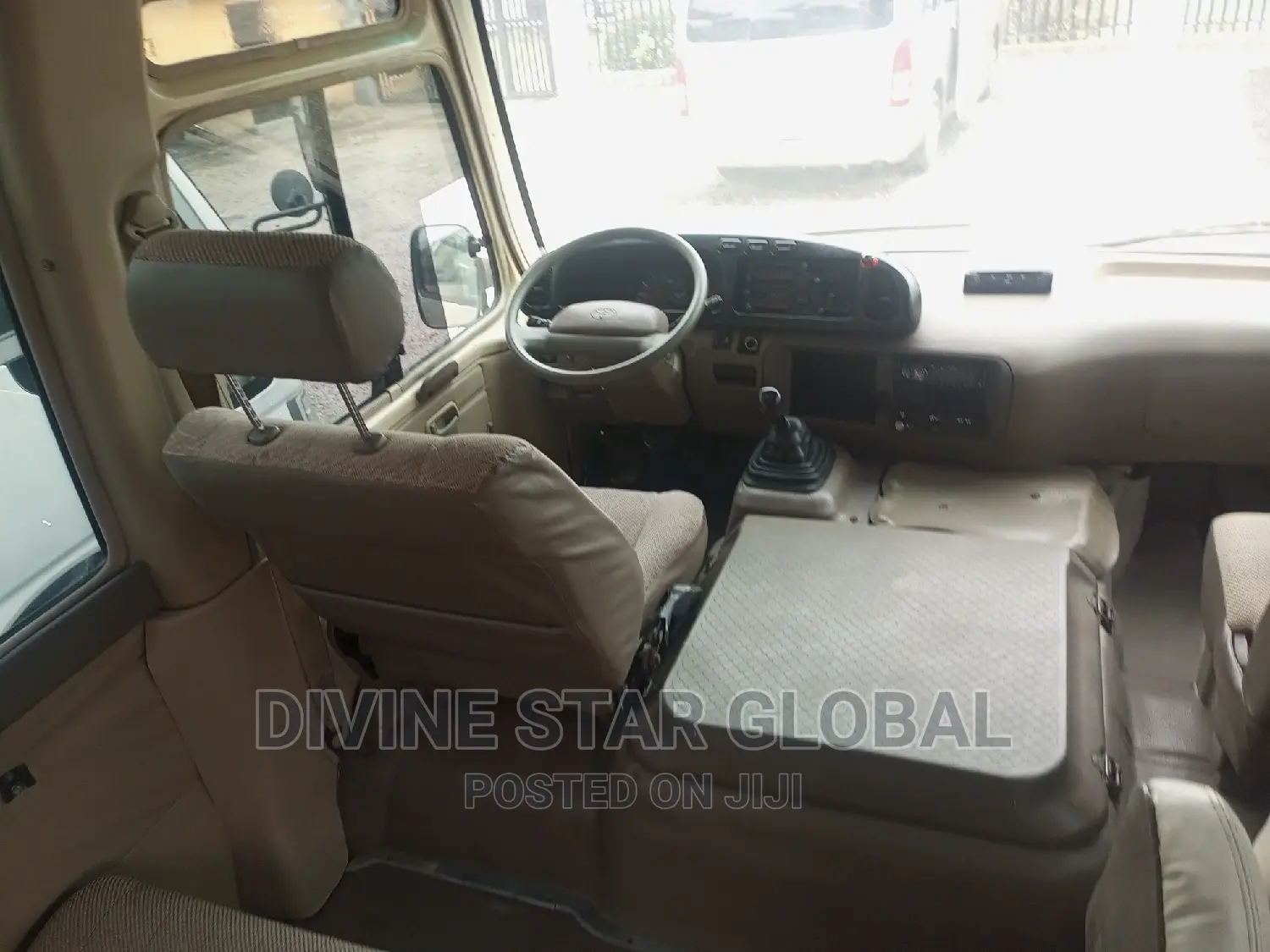 Toyota Coaster 2015 Gold