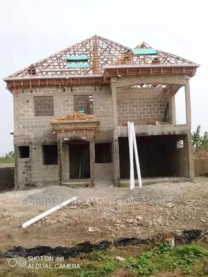 Professional House Roofing Wood Work