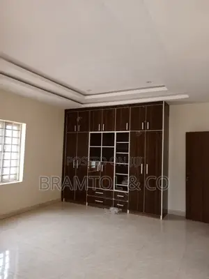 6bdrm Mansion in Asokoro for rent
